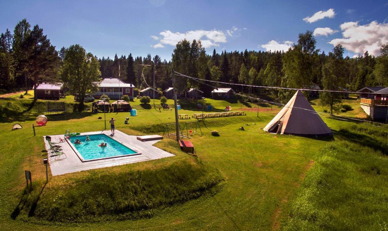 Ulvoe Lakeside Resort Ulvöhamn Exterior foto