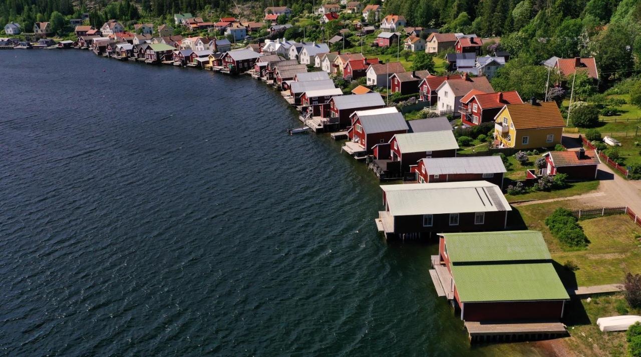 Ulvoe Lakeside Resort Ulvöhamn Exterior foto